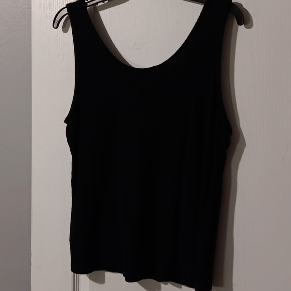 Black with gold sequence - Picture 4 of 4